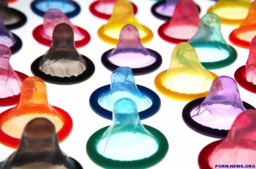 Мэр Лос-Анджелеса подписал закон о обязательном использовании презервативов при съёмках порно